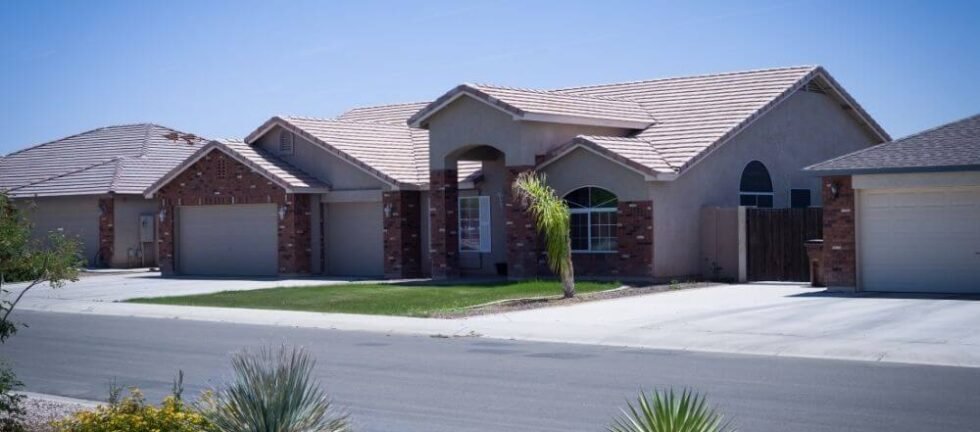 How to Manage Your Real Estate Portfolio in Arizona
